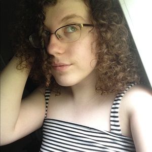 Meet your Posher, Katelyn